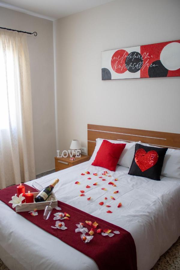 Puesta De Sol Rentals 2Aj Playa de San Juan  Luaran gambar